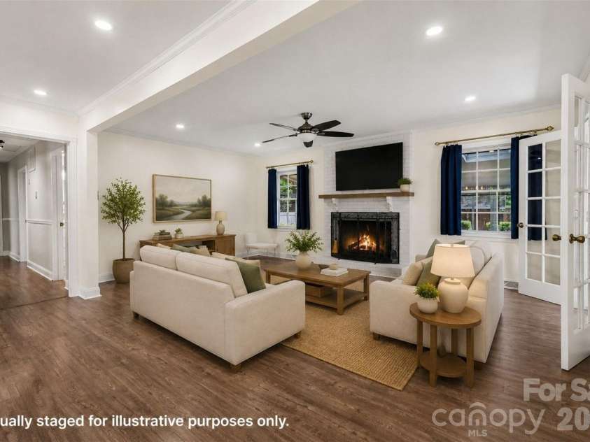 5734 Faulconbridge Road, Charlotte, NC 28227.  MLS# CAR4411161, YatesRealty ID 42181. 