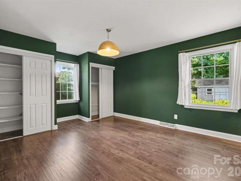 5734 Faulconbridge Road, Charlotte, NC 28227.  MLS# CAR4411161, YatesRealty ID 42181. 