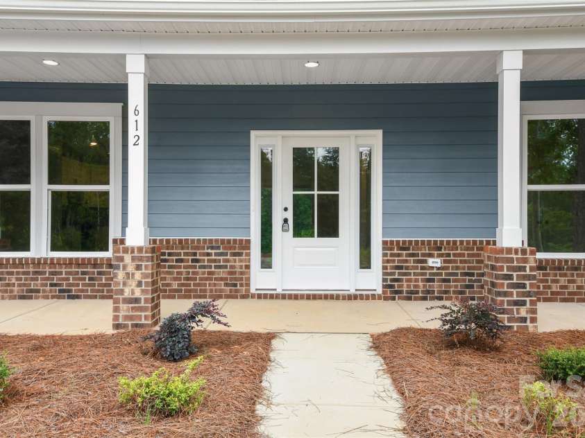 612, Lot 2 Central Drive, Statesville, NC 28677.  MLS# CAR4412088, YatesRealty ID 42182. 