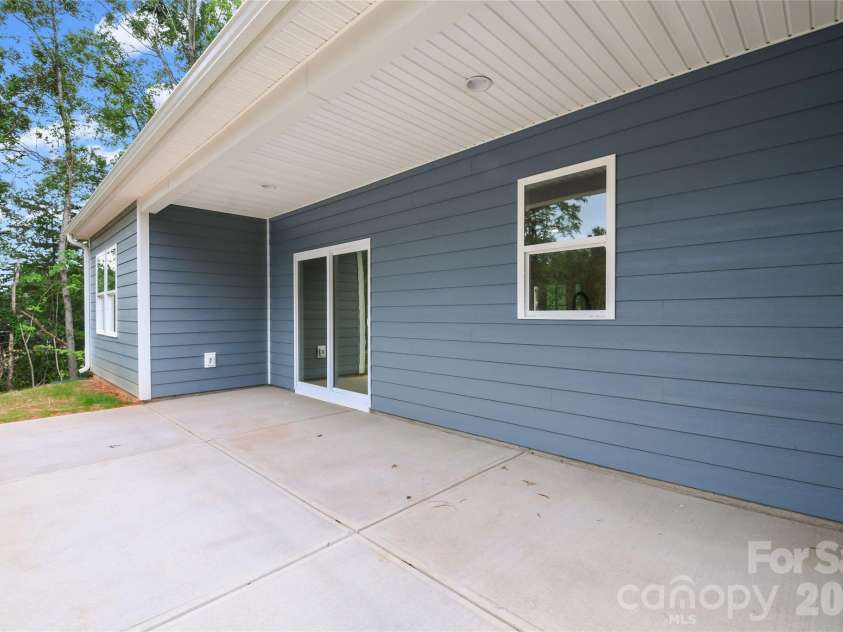 612, Lot 2 Central Drive, Statesville, NC 28677.  MLS# CAR4412088, YatesRealty ID 42182. 