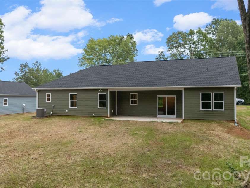 618, Lot 1 Central Drive, Statesville, NC 28677.  MLS# CAR4412093, YatesRealty ID 42183. 