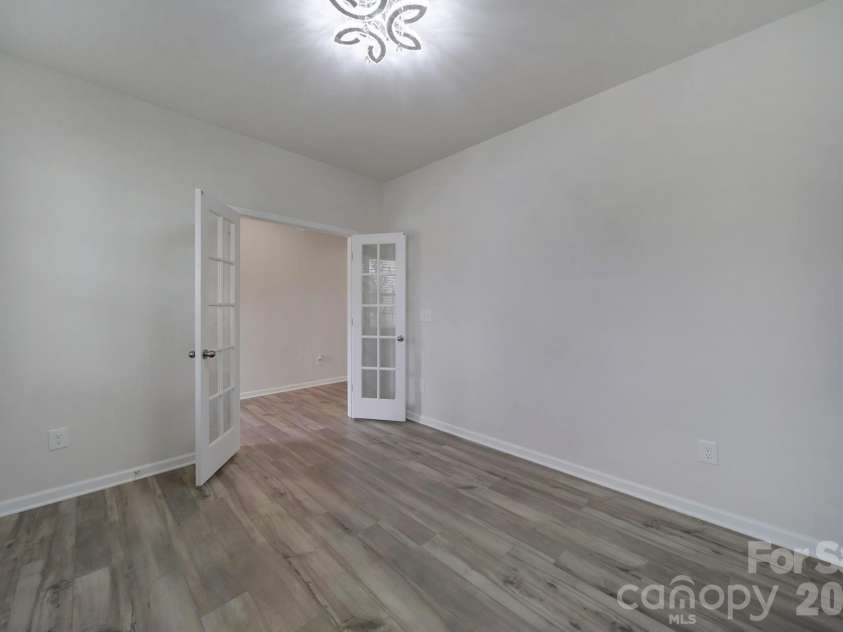 12023 Bishop Castle Drive, Charlotte, NC 28273.  MLS# CAR4411579, YatesRealty ID 42184. 