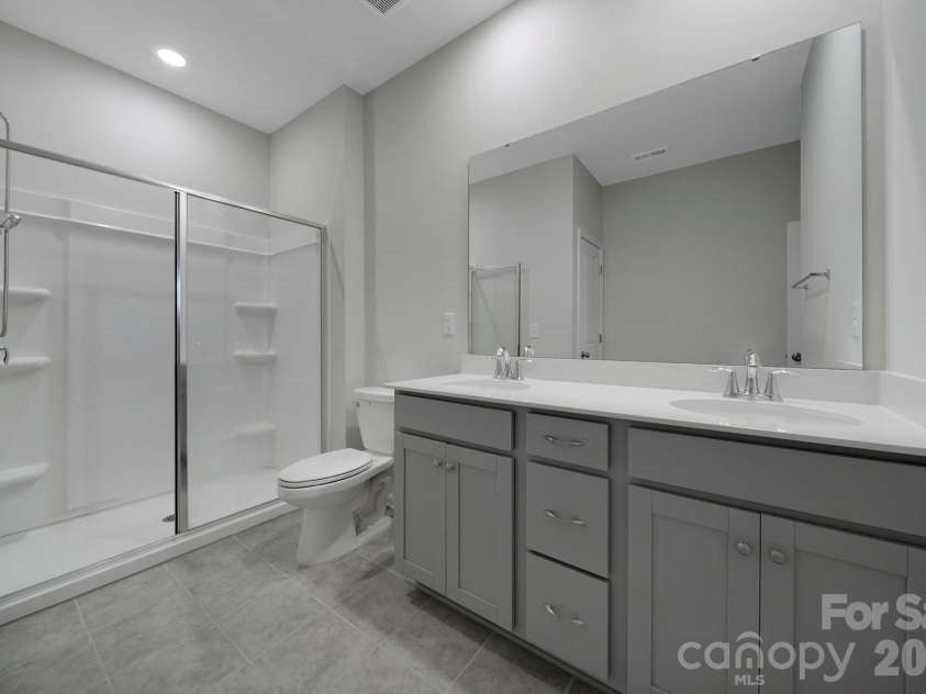 12023 Bishop Castle Drive, Charlotte, NC 28273.  MLS# CAR4411579, YatesRealty ID 42184. 