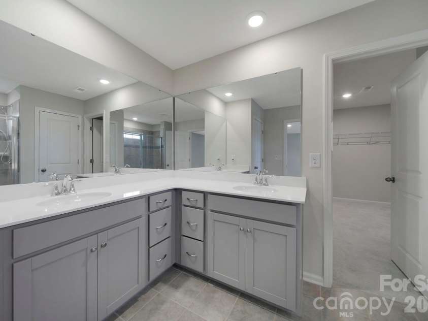 12023 Bishop Castle Drive, Charlotte, NC 28273.  MLS# CAR4411579, YatesRealty ID 42184. 