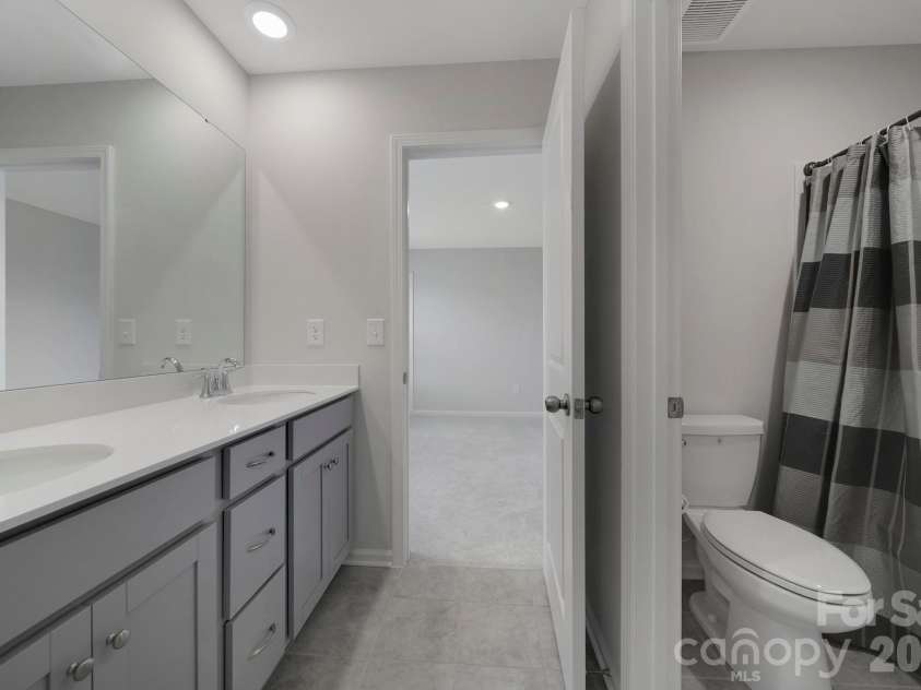 12023 Bishop Castle Drive, Charlotte, NC 28273.  MLS# CAR4411579, YatesRealty ID 42184. 