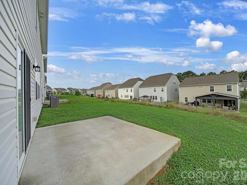 12023 Bishop Castle Drive, Charlotte, NC 28273.  MLS# CAR4411579, YatesRealty ID 42184. 