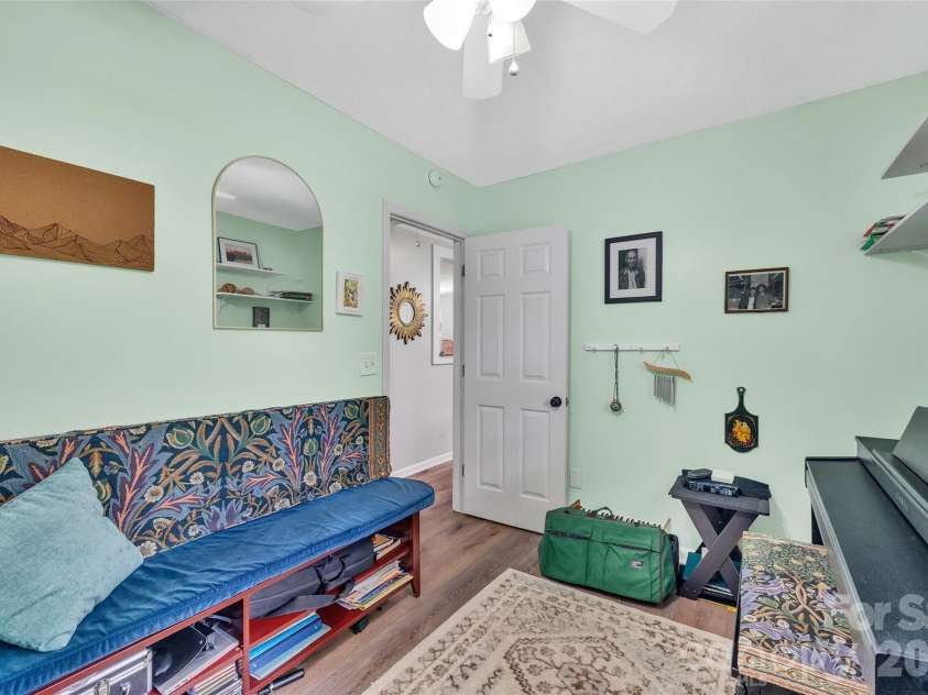 1095 Prince Road, Landrum, SC 29356.  MLS# CAR4405538, YatesRealty ID 42187. Second Bedroom
