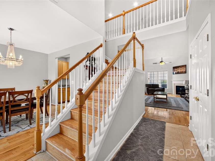 9907 Porta Ferry Drive, Charlotte, NC 28213.  MLS# CAR4408467, YatesRealty ID 42189. 