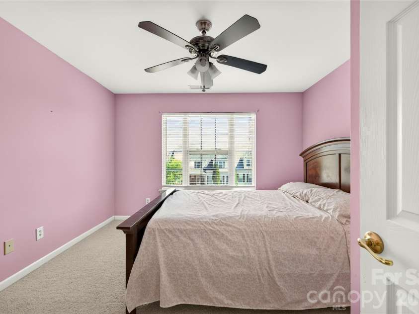 9907 Porta Ferry Drive, Charlotte, NC 28213.  MLS# CAR4408467, YatesRealty ID 42189. 