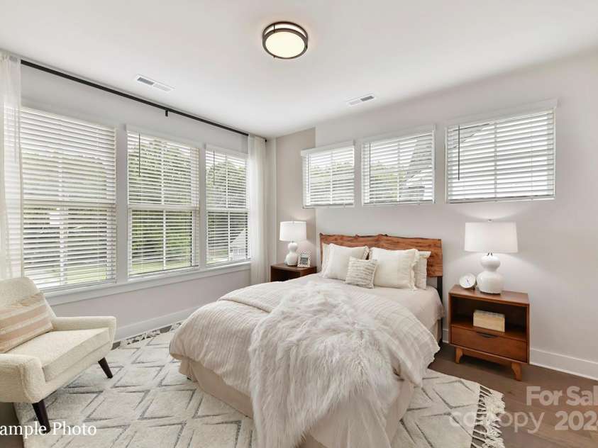 2316 Chamberlain Avenue, Charlotte, NC 28208.  MLS# CAR4134073, YatesRealty ID 4219. 
