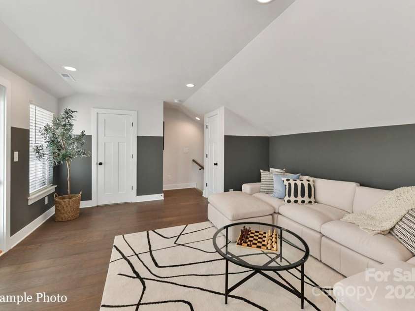 2316 Chamberlain Avenue, Charlotte, NC 28208.  MLS# CAR4134073, YatesRealty ID 4219. 