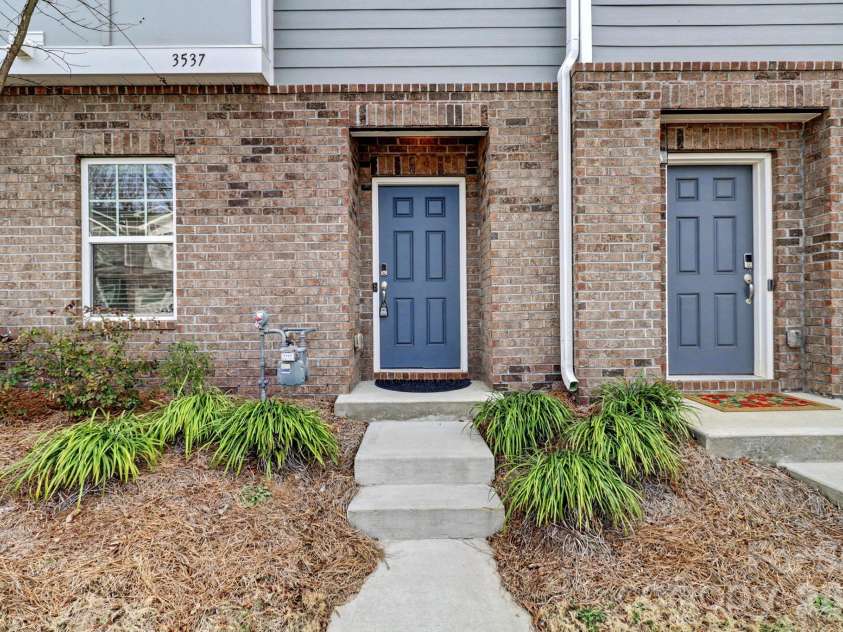 3537 Auburn Curb Road, Charlotte, NC 28217.  MLS# CAR4350906, YatesRealty ID 4219. 