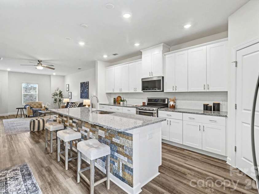 3537 Auburn Curb Road, Charlotte, NC 28217.  MLS# CAR4350906, YatesRealty ID 4219. 