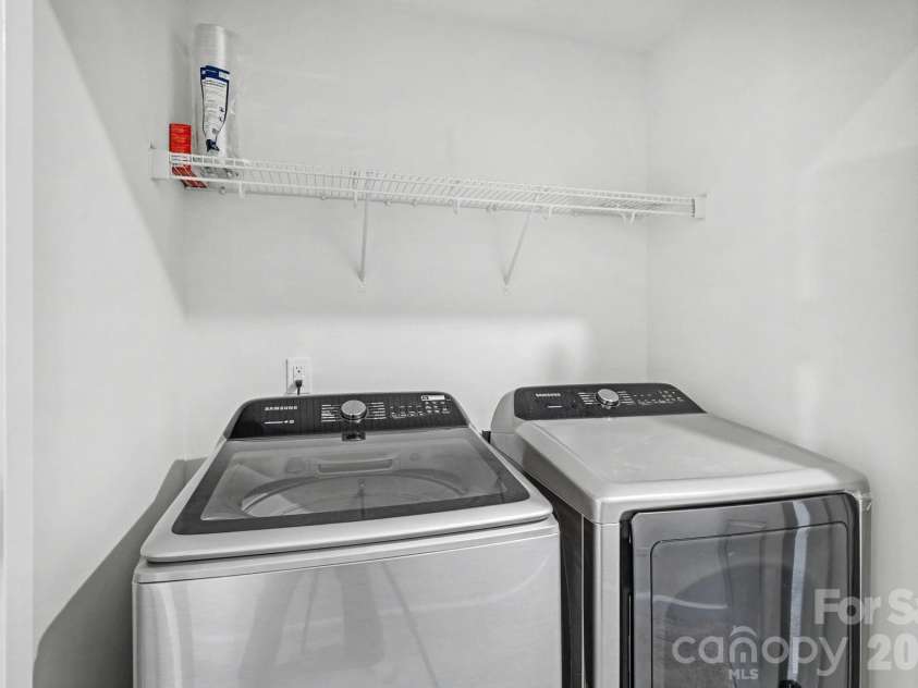 3537 Auburn Curb Road, Charlotte, NC 28217.  MLS# CAR4350906, YatesRealty ID 4219. Laundry 3rd floor