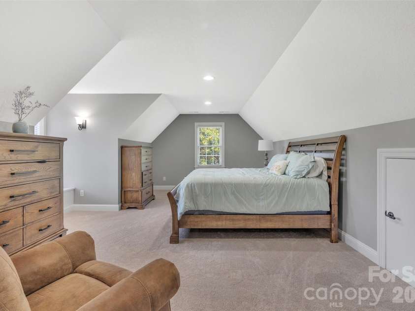 37 Carland Drive, Arden, NC 28704.  MLS# CAR4409376, YatesRealty ID 42190. Bonus Room or Bedroom