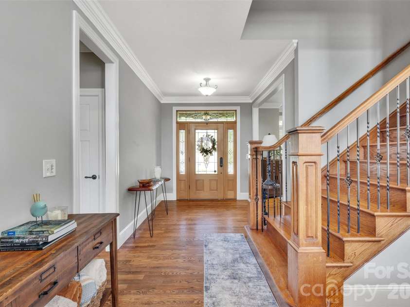 37 Carland Drive, Arden, NC 28704.  MLS# CAR4409376, YatesRealty ID 42190. Entrance Hallway