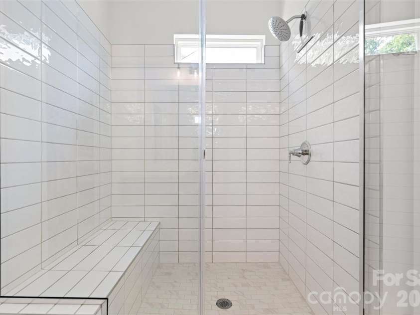6023 Corbin Woods Court, Charlotte, NC 28226.  MLS# CAR4401327, YatesRealty ID 42191. 