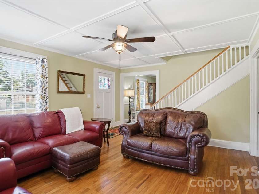 117 Marion Street, Clover, SC 29710.  MLS# CAR4405212, YatesRealty ID 42192. 