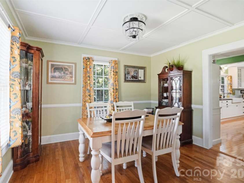 117 Marion Street, Clover, SC 29710.  MLS# CAR4405212, YatesRealty ID 42192. 
