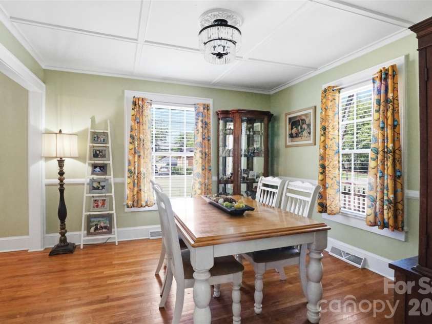 117 Marion Street, Clover, SC 29710.  MLS# CAR4405212, YatesRealty ID 42192. 