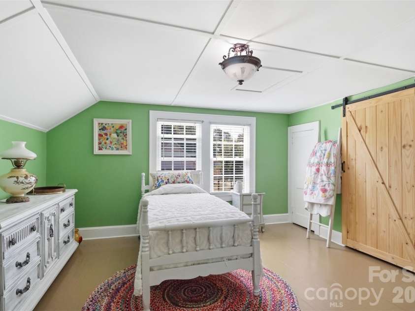 117 Marion Street, Clover, SC 29710.  MLS# CAR4405212, YatesRealty ID 42192. 