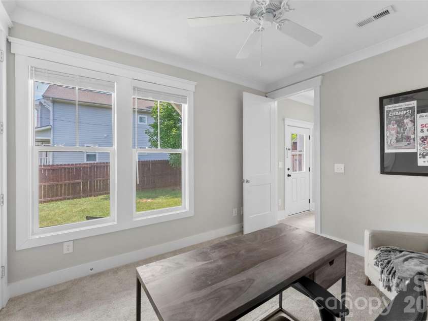 543 Greystone Road, Charlotte, NC 28209.  MLS# CAR4405427, YatesRealty ID 42193. Lower level bedroom or office