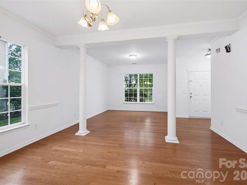 5226 Coffeeberry Lane, Charlotte, NC 28227.  MLS# CAR4401255, YatesRealty ID 42196. 