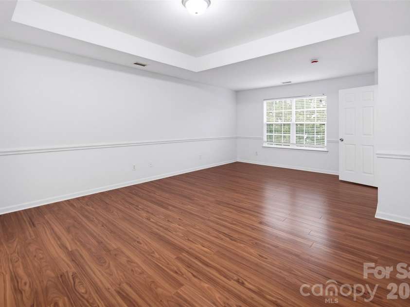 5226 Coffeeberry Lane, Charlotte, NC 28227.  MLS# CAR4401255, YatesRealty ID 42196. 