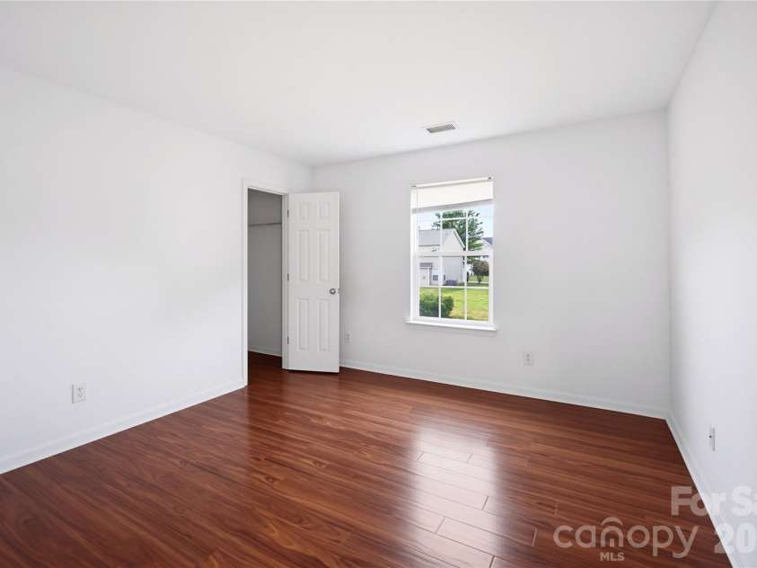 5226 Coffeeberry Lane, Charlotte, NC 28227.  MLS# CAR4401255, YatesRealty ID 42196. Bedroom 5