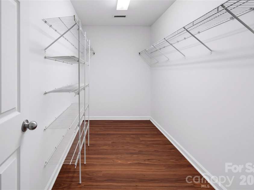 5226 Coffeeberry Lane, Charlotte, NC 28227.  MLS# CAR4401255, YatesRealty ID 42196. Primary Closet