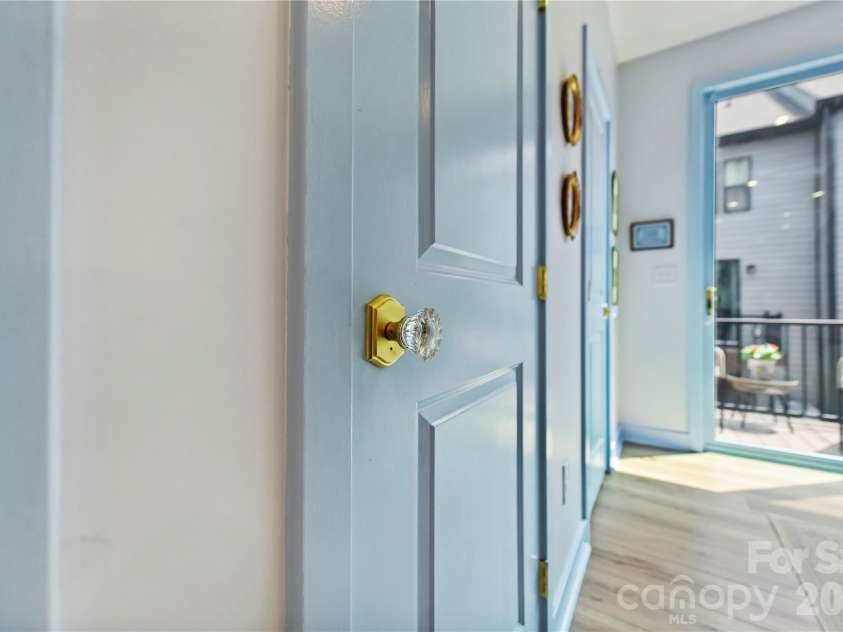 739 Anderson Street, Charlotte, NC 28205.  MLS# CAR4408710, YatesRealty ID 42197. 