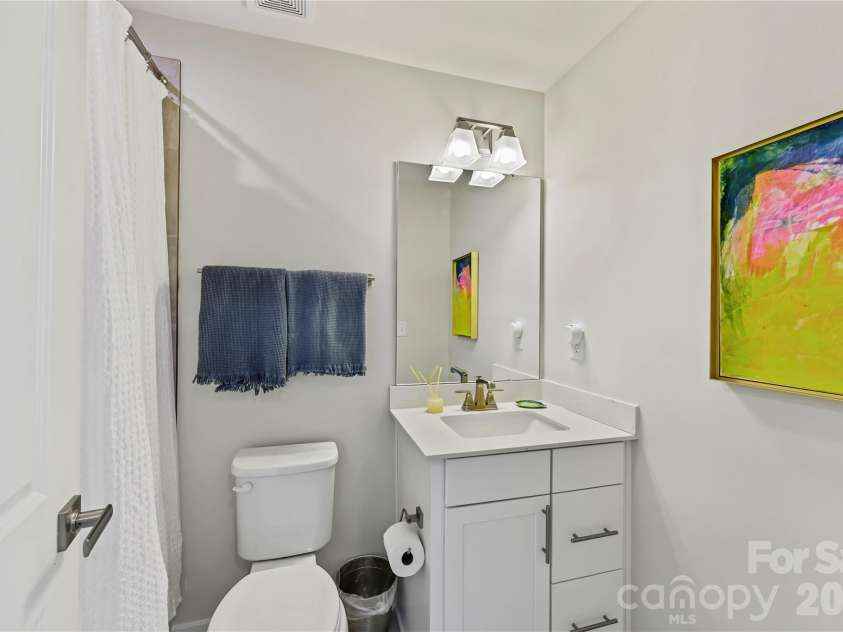 739 Anderson Street, Charlotte, NC 28205.  MLS# CAR4408710, YatesRealty ID 42197. 