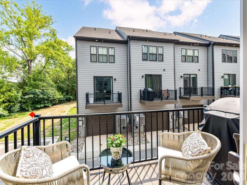 739 Anderson Street, Charlotte, NC 28205.  MLS# CAR4408710, YatesRealty ID 42197. 
