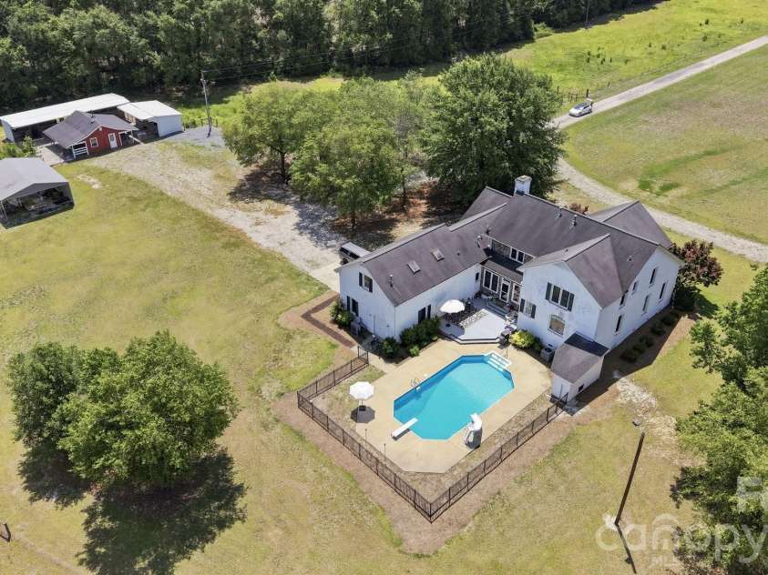 1004 Four Mile Loop, Cheraw, SC 29520.  MLS# CAR4332573, YatesRealty ID 4220. Aerial view