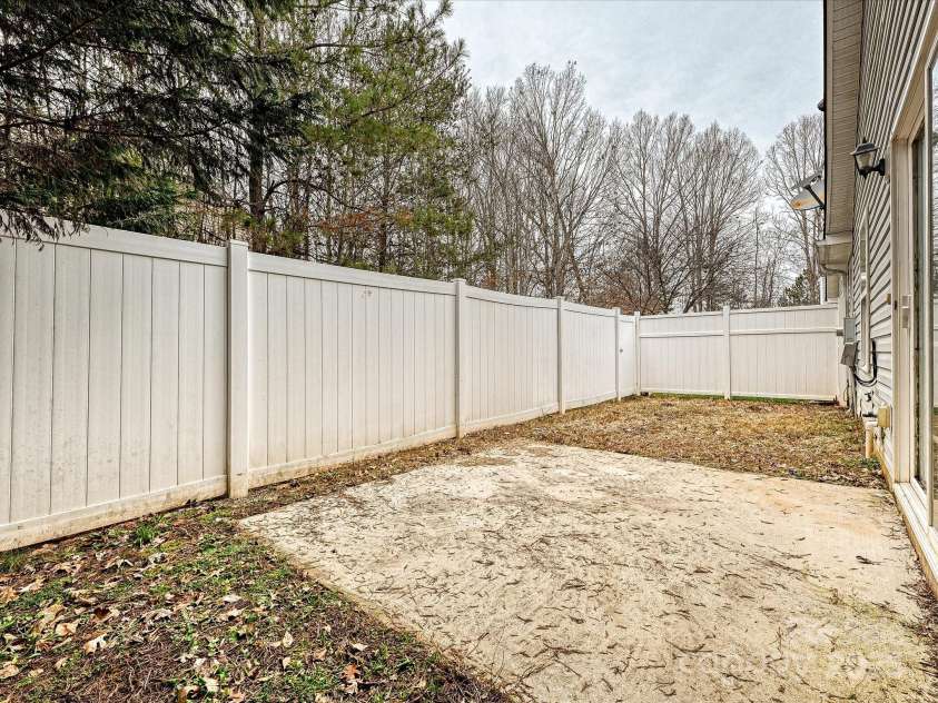 173 Brookshire Drive, Fort Mill, SC 29715.  MLS# CAR4215418, YatesRealty ID 4220. 