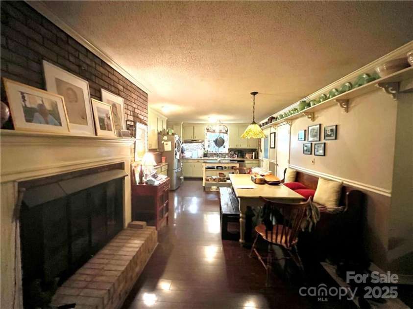 5419 Stevens Mill Road, Matthews, NC 28104.  MLS# CAR4280389, YatesRealty ID 4220. 