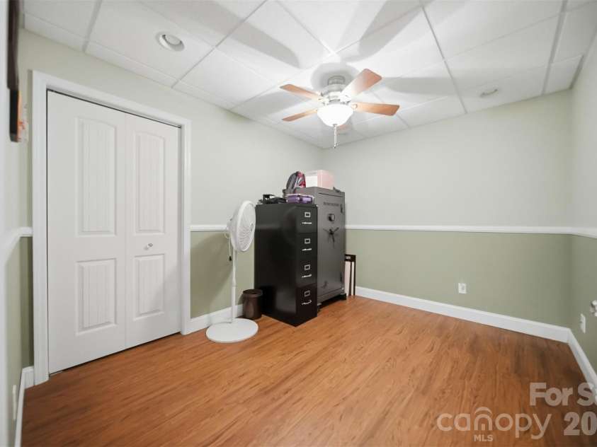 3315 47th Avenue Place, Hickory, NC 28601.  MLS# CAR4409506, YatesRealty ID 42200. 