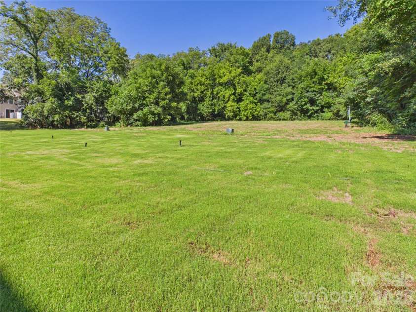 105 Dilling Street, Kings Mountain, NC 28086.  MLS# CAR4411295, YatesRealty ID 42201. Common Open Space
