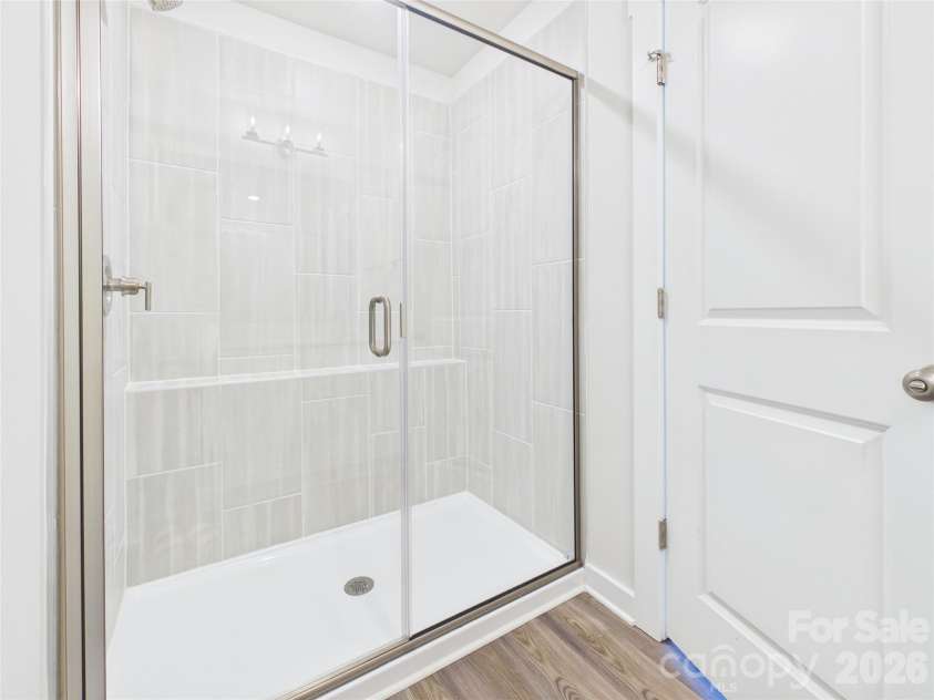 105 Dilling Street, Kings Mountain, NC 28086.  MLS# CAR4429521, YatesRealty ID 42201. 5' tiled shower in primary bath