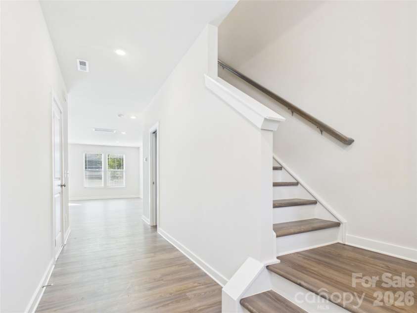 105 Dilling Street, Kings Mountain, NC 28086.  MLS# CAR4429521, YatesRealty ID 42201. Entry