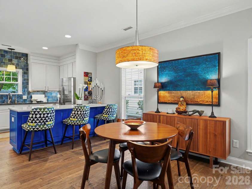 1016 W 1st Street, Charlotte, NC 28202.  MLS# CAR4410978, YatesRealty ID 42203. 