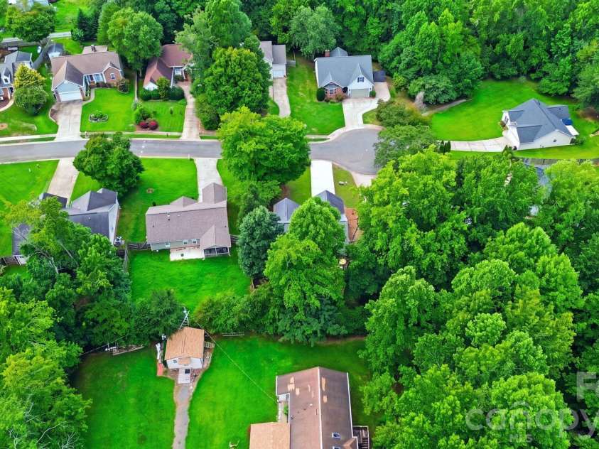 1008 Raywood Court, Matthews, NC 28104.  MLS# CAR4411795, YatesRealty ID 42204. 
