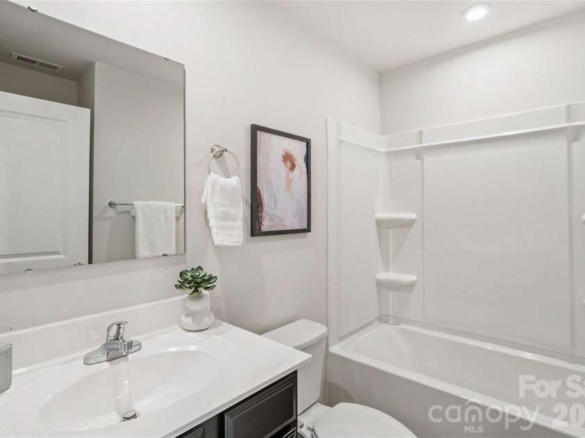907 Taybyn Road, Fort Mill, SC 29715.  MLS# CAR4403213, YatesRealty ID 42205. Full Bath