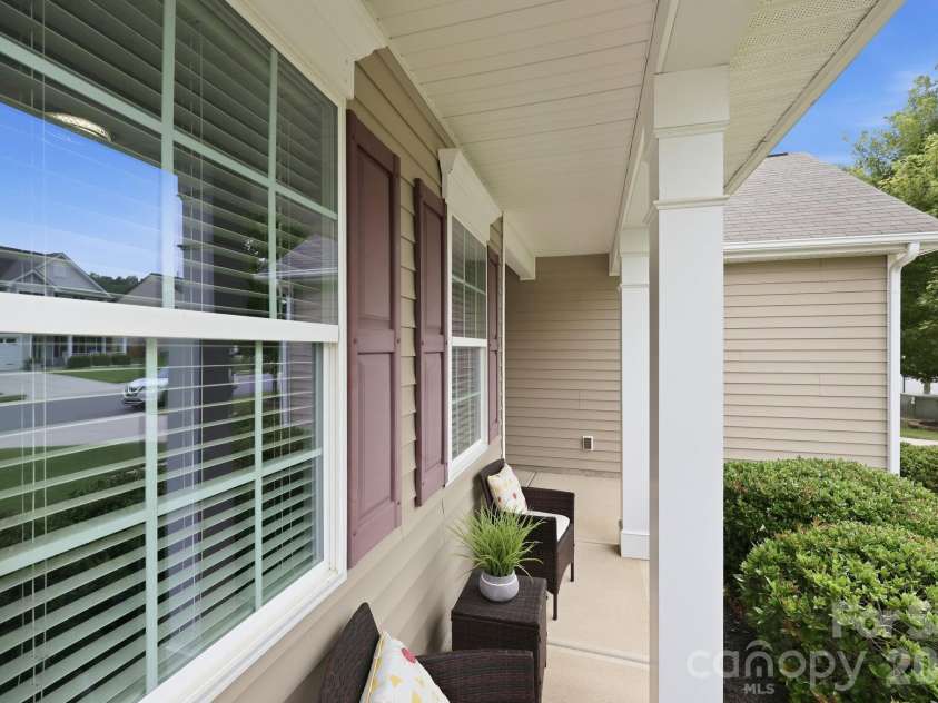 608 Augustus Lane, Mount Holly, NC 28120.  MLS# CAR4410150, YatesRealty ID 42207. 