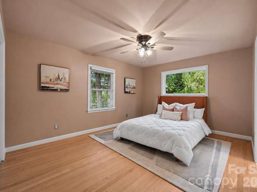 4242 Garvin Drive, Charlotte, NC 28269.  MLS# CAR4411479, YatesRealty ID 42208. 