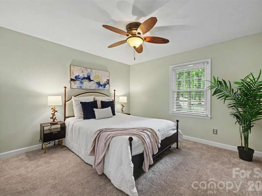 4242 Garvin Drive, Charlotte, NC 28269.  MLS# CAR4411479, YatesRealty ID 42208. 