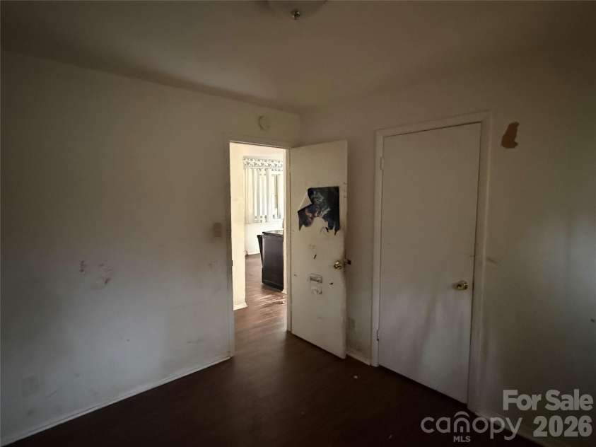 2732 Alleghany Street, Charlotte, NC 28208.  MLS# CAR4343458, YatesRealty ID 4221. 