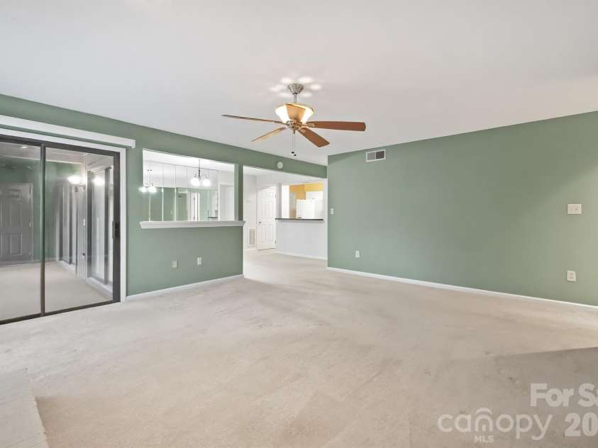 7331 Winery Lane, Charlotte, NC 28227.  MLS# CAR4345959, YatesRealty ID 4221. 
