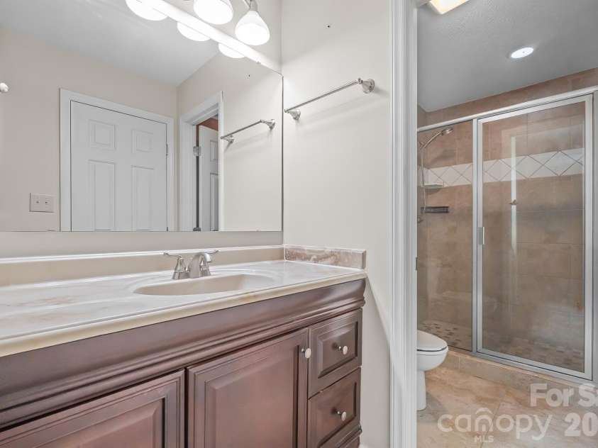 7331 Winery Lane, Charlotte, NC 28227.  MLS# CAR4345959, YatesRealty ID 4221. 