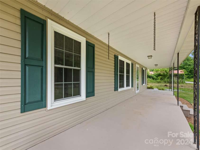 9306 Montford Cove Road, Marion, NC 28752.  MLS# CAR4153897, YatesRealty ID 4221. 